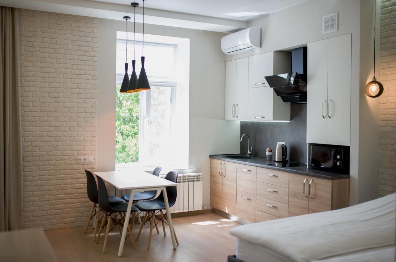 Modern Apartmeents Near Central Park Poltava Exterior photo